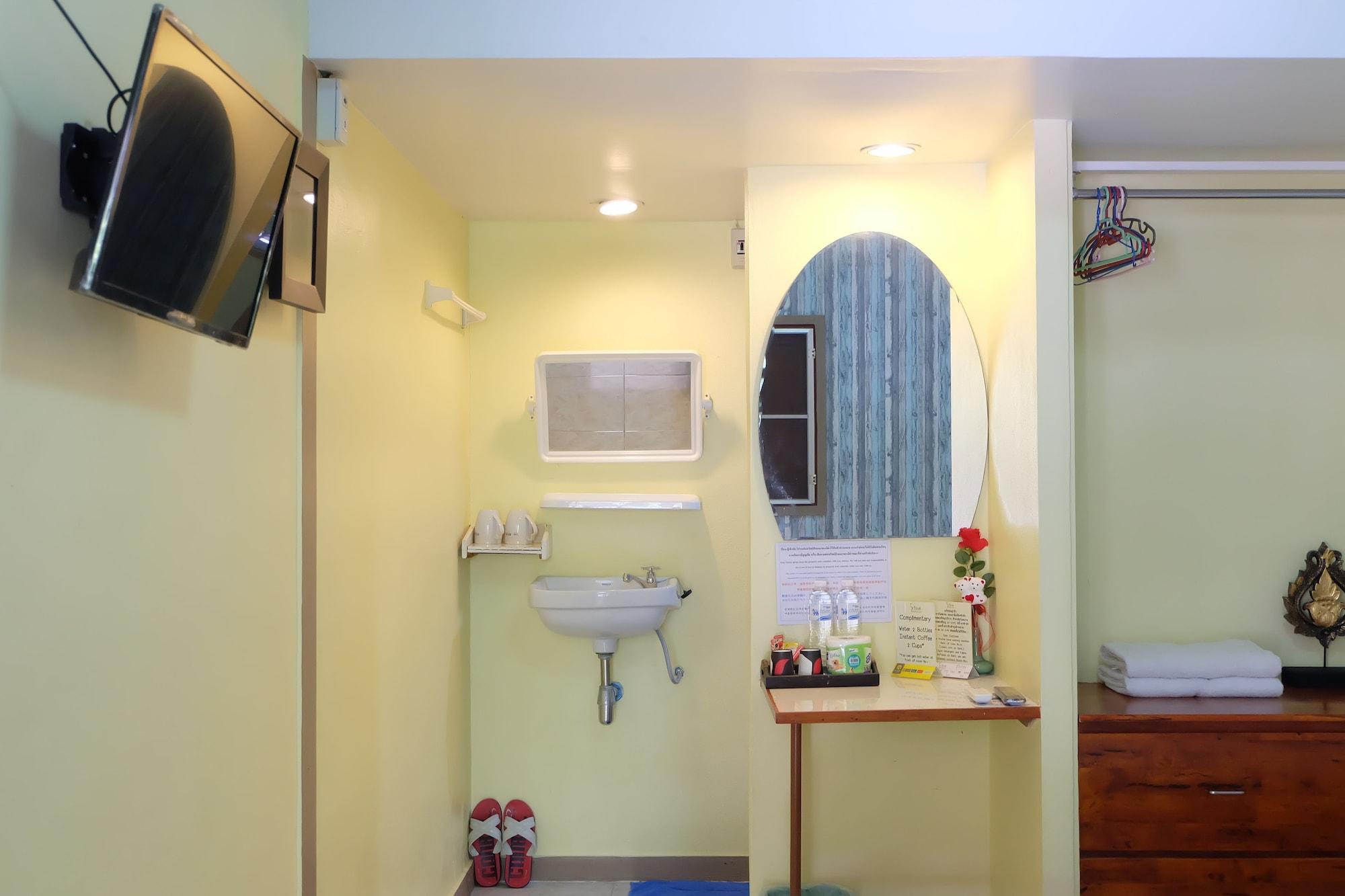 Steve Lady Hostel Bangkok Esterno foto