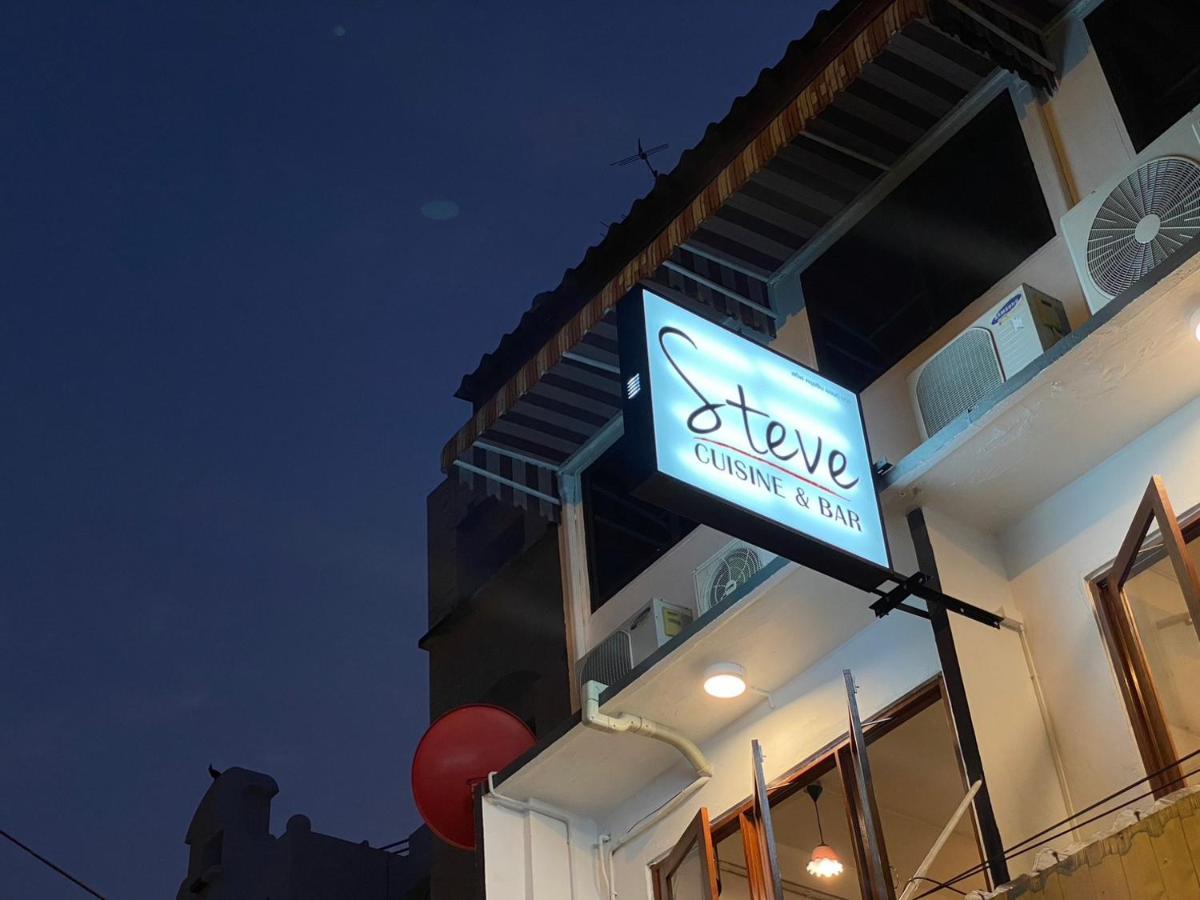 Steve Lady Hostel Bangkok Esterno foto