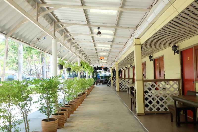 Steve Lady Hostel Bangkok Esterno foto